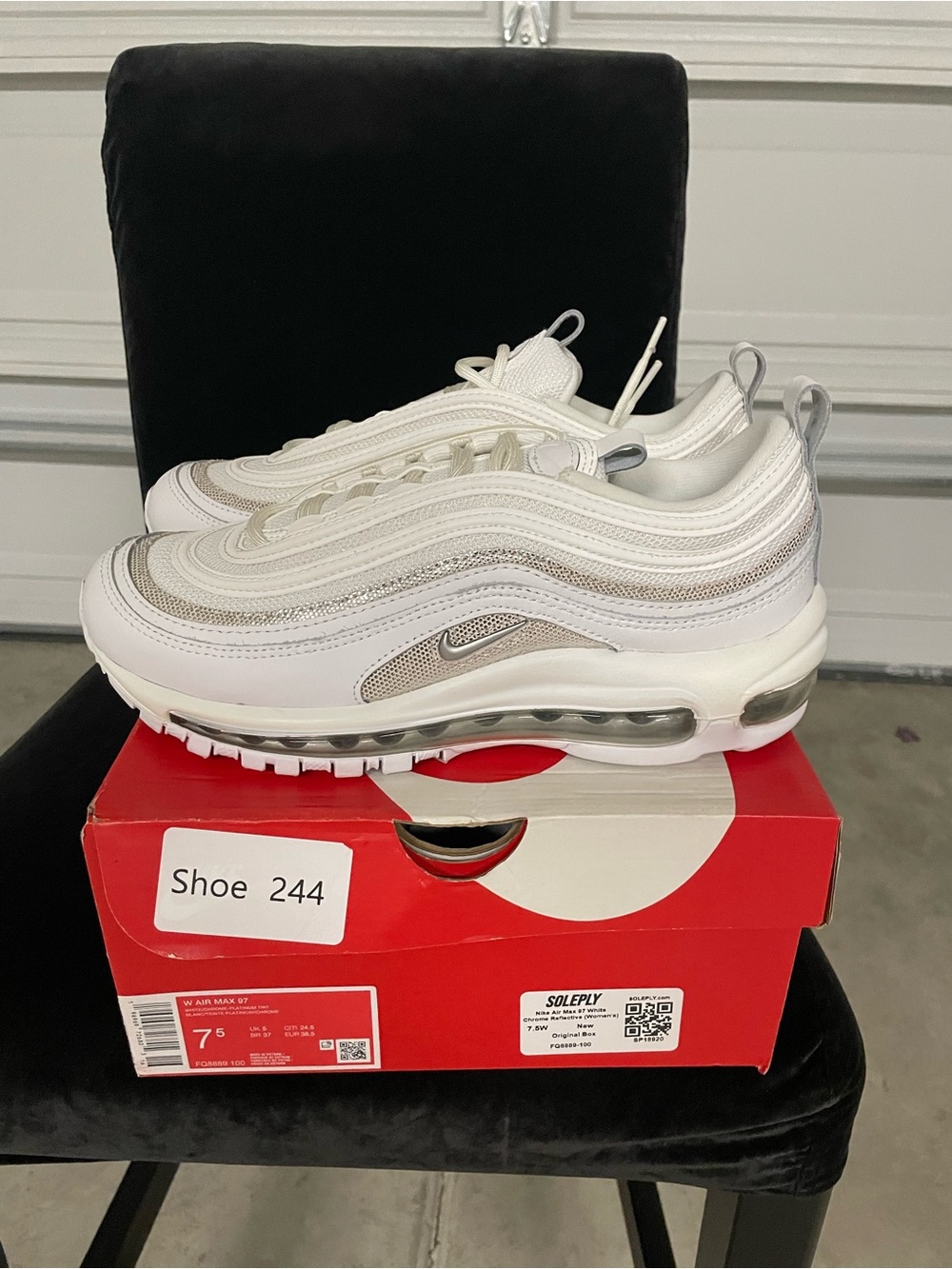 Nike Women's White and platinum Air Max 97 Sneakers 7.5w